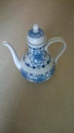Theepot schenkkan koffiepot  porselein, Ophalen of Verzenden