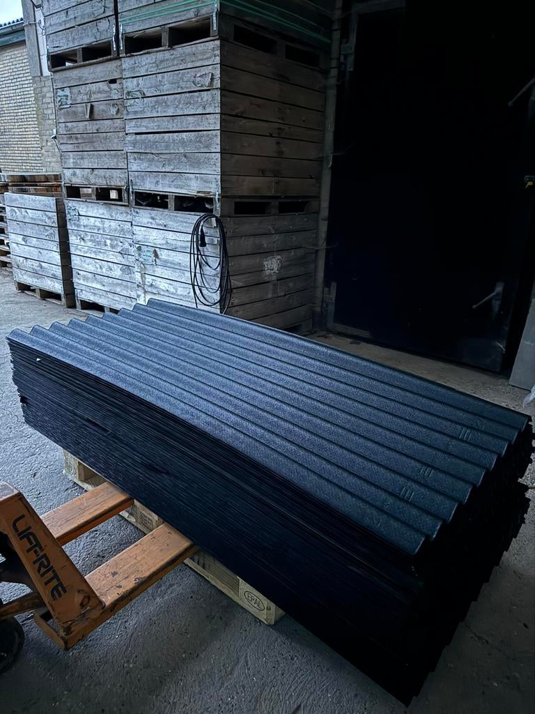 75 nieuwe bitumen golfplaten zwart 200x86, Ophalen, Overige materialen, Zwart, Nieuw