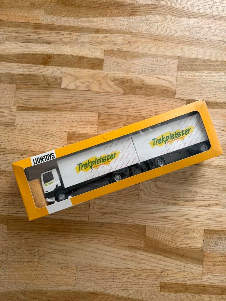 Nieuw in doos - lion toys, Hobby en Vrije tijd, Modelauto's | 1:50, Ophalen, Zo goed als nieuw, Bus of Vrachtwagen, Lion Toys