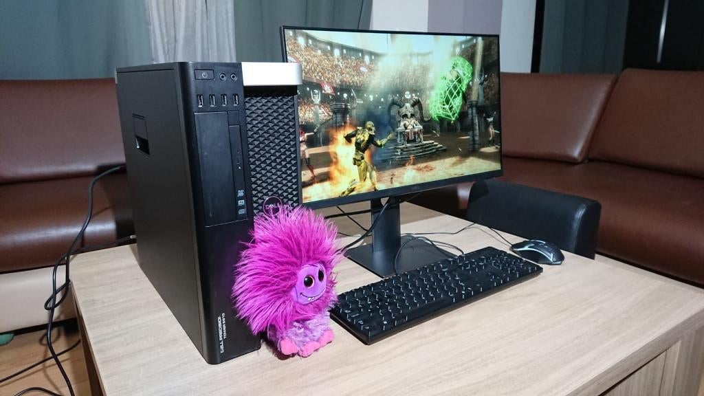 Workstation RTX 3060Ti 32GB NVMe+2TB (12C/24T) + 24" GAMING, Computers en Software, Desktop Pc's, 32 GB, Refurbished, Intel Xeon