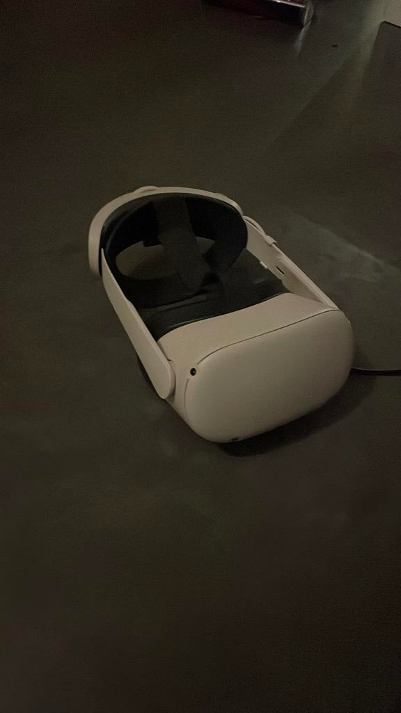 Meta Quest 2 + Elite Strap Defect, Spelcomputers en Games, Ophalen of Verzenden, Meta, Support@meta.com, Meta