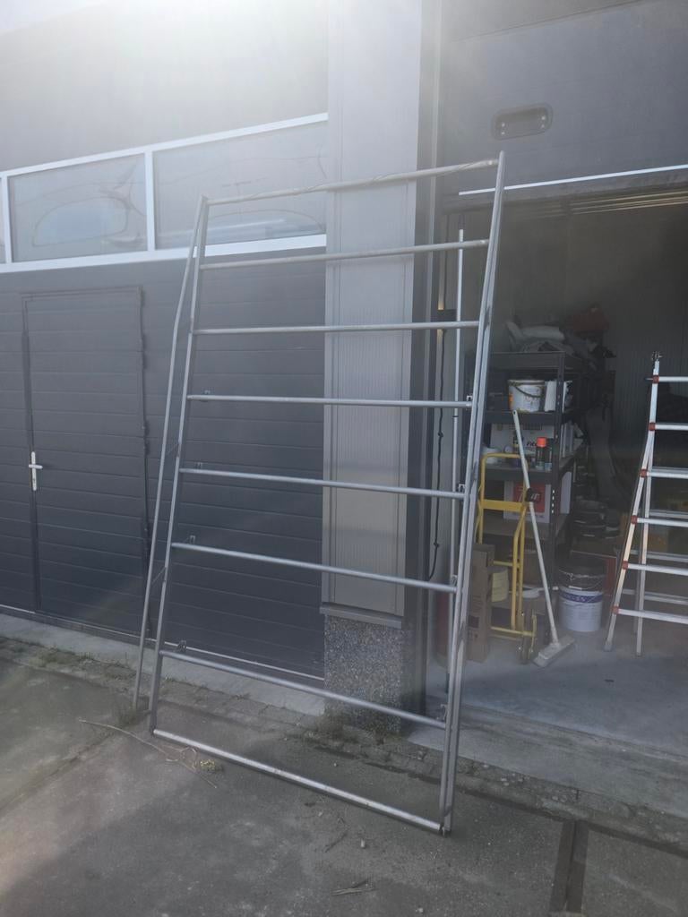 Imperiaal Steelworks - Dakrek voor Bestelwagen, Ophalen