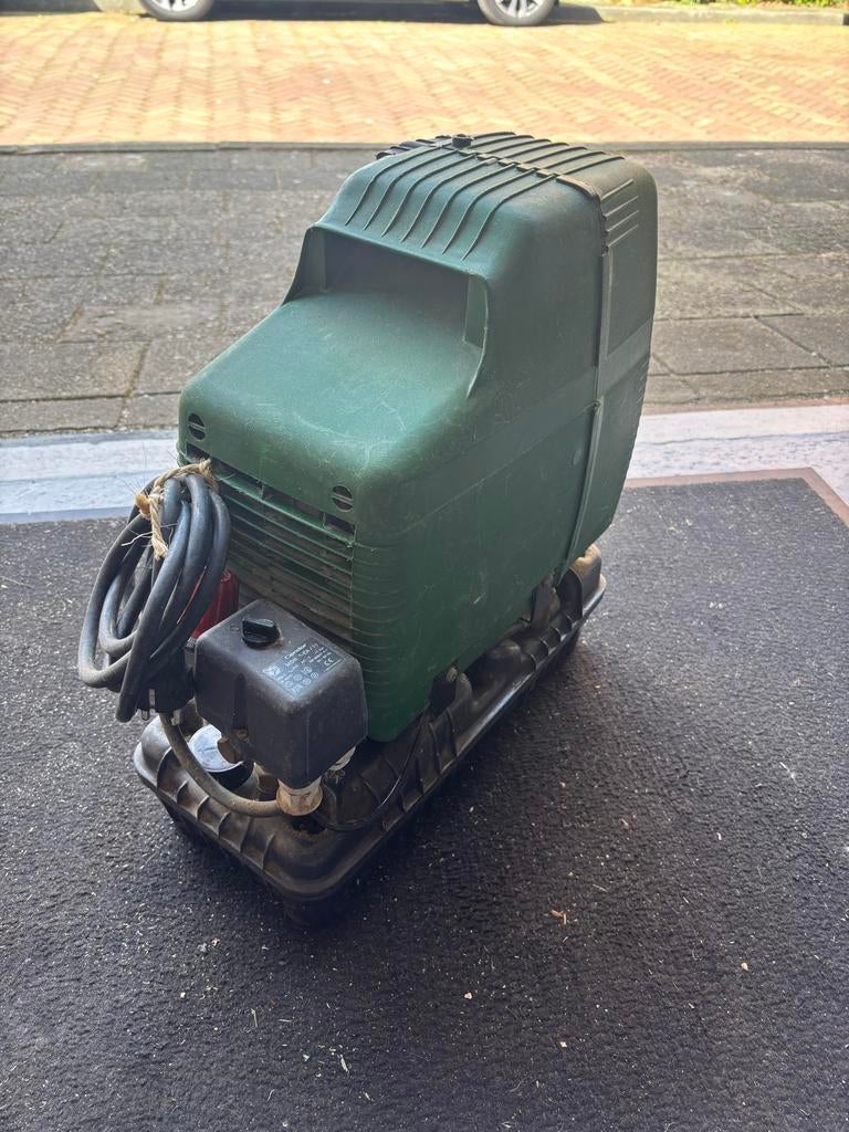 Ecu compressor - Zeer nette staat, Ophalen, 6 tot 10 bar, Zo goed als nieuw, Minder dan 200 liter/min