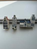 Delfts blauw: 2 handgeschilderde huisjes en kerk, Ophalen of Verzenden, Zo goed als nieuw, Overige typen