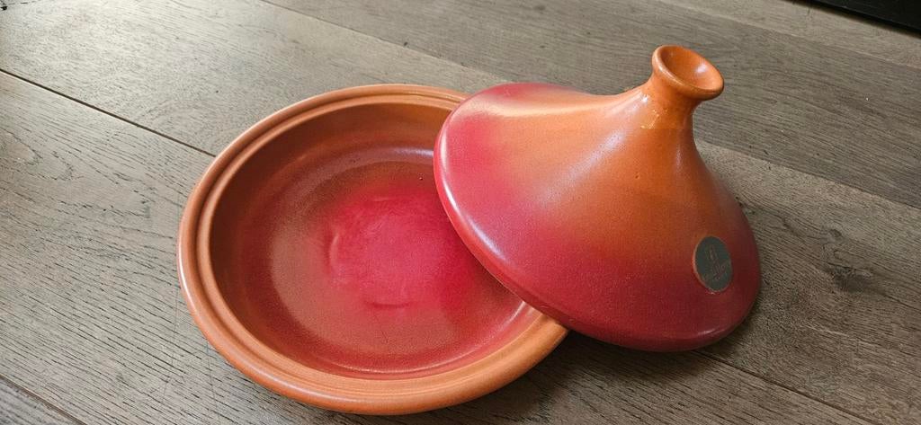 Emile Henry Tajine 30 cm - Perfect voor Smaakvolle Gerechten, Ophalen of Verzenden, Zo goed als nieuw, Overige materialen, Overige typen