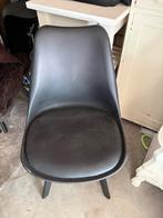 Set van 4 zwarte moderne stoelen, Huis en Inrichting, Stoelen, Ophalen, Kunststof, Gebruikt, Zwart
