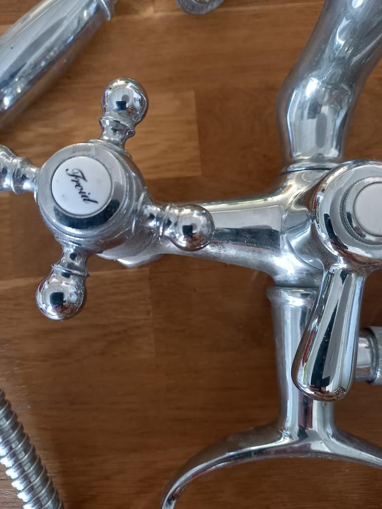 klassieke badkraan plus douchekop badkamer, Ophalen of Verzenden, Gebruikt, Chroom, Bad