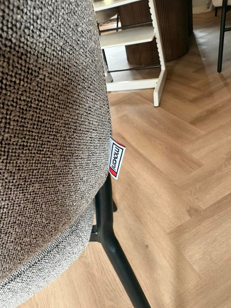 eetkamerstoel nour van movani eijerkamp, Ophalen, Zo goed als nieuw, Twee