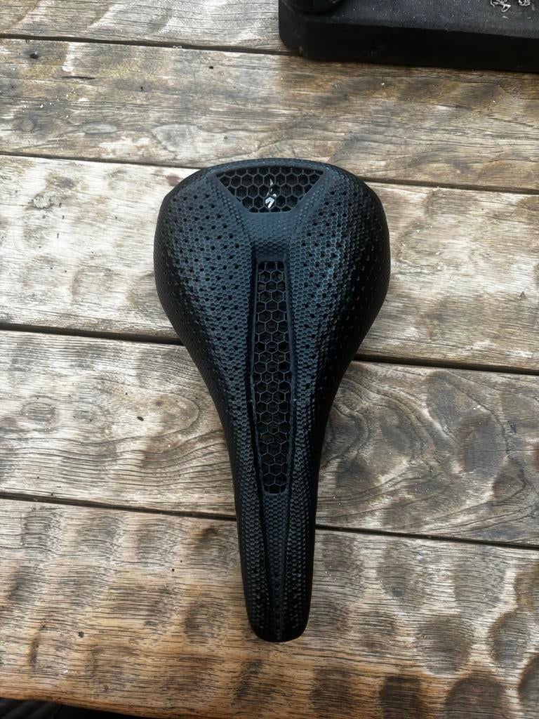 Specialized 3D body geometry zadel, Fietsen en Brommers, Fietsonderdelen, Kunststof, Ophalen of Verzenden, Zo goed als nieuw, Zadel