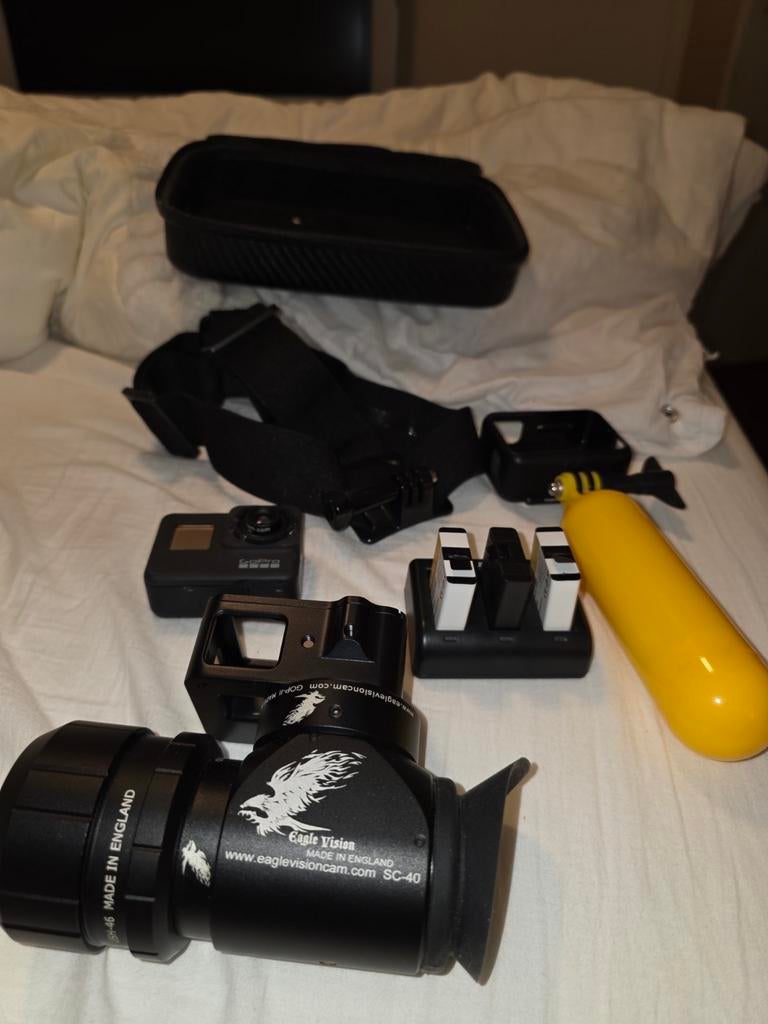 GoPro Hero 7 met extra's en EagleVision scoopmount, Audio, Tv en Foto, Actiecamera's, Ophalen of Verzenden, Zo goed als nieuw