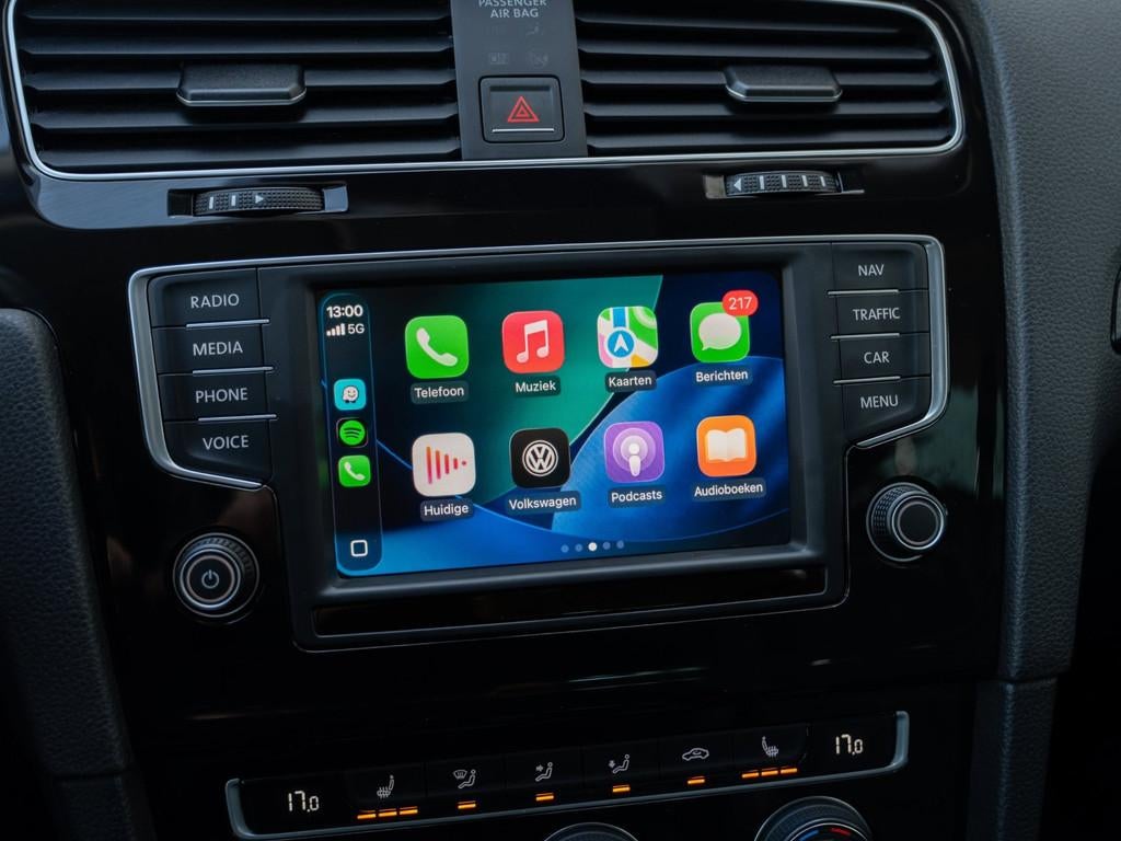 Volkswagen Golf 1.4 TSI Connected Series - CARPLAY - PARKEER, Auto's, Volkswagen, Voorwielaandrijving, 125 pk, 4 cilinders, 620 kg