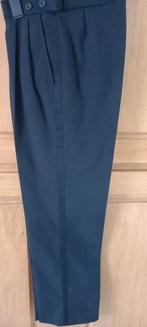 Smoking maat 46 iets voor het schoolgala of dergelijke., Ophalen