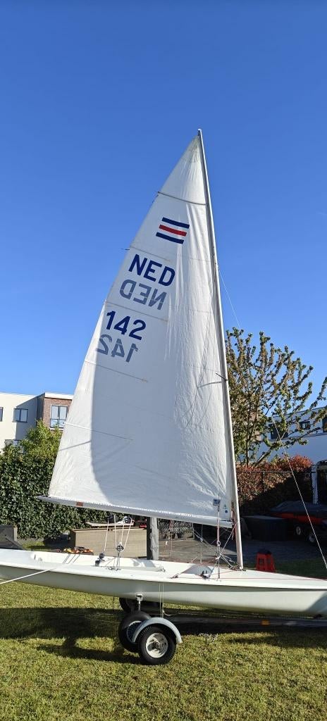 Contender     (nr 605), Watersport en Boten, Geen motor, Gebruikt, Overige brandstoffen, Overige typen