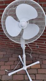 Witte Statiefventilator - Model FS40-02, Ophalen, Zo goed als nieuw, Statiefventilator