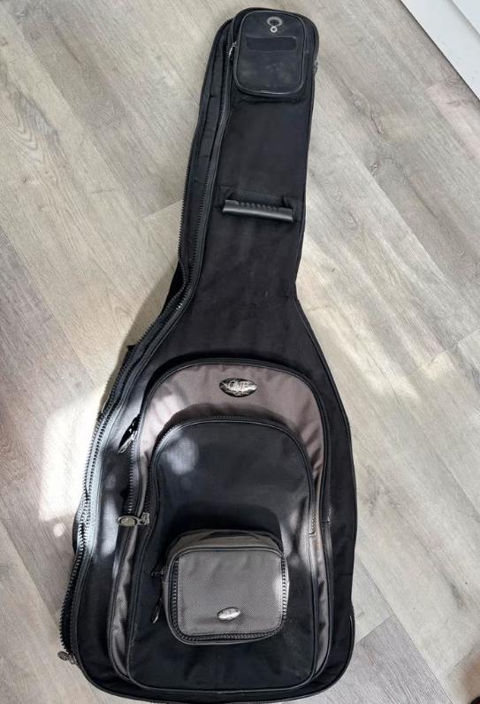 Basgitaar tas - stevig gevoerd, Ophalen of Verzenden, Gebruikt, Elektrische basgitaar
