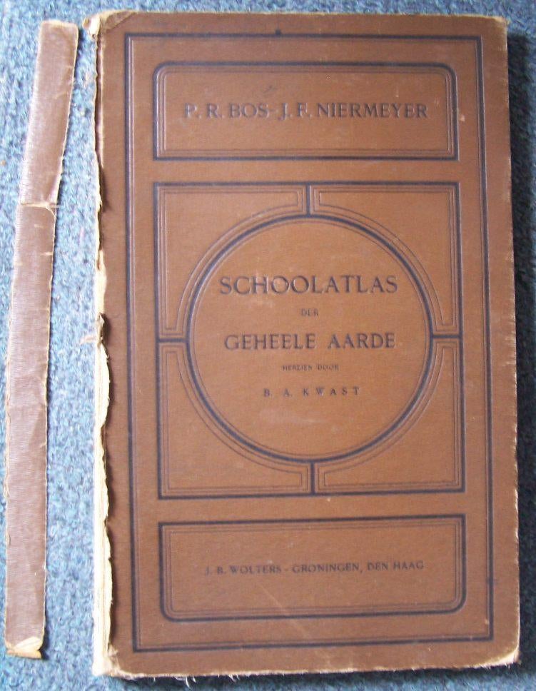 Bos Atlas 1925, Boeken, Atlassen en Landkaarten, Gelezen, Bosatlas, Ophalen of Verzenden, 1800 tot 2000