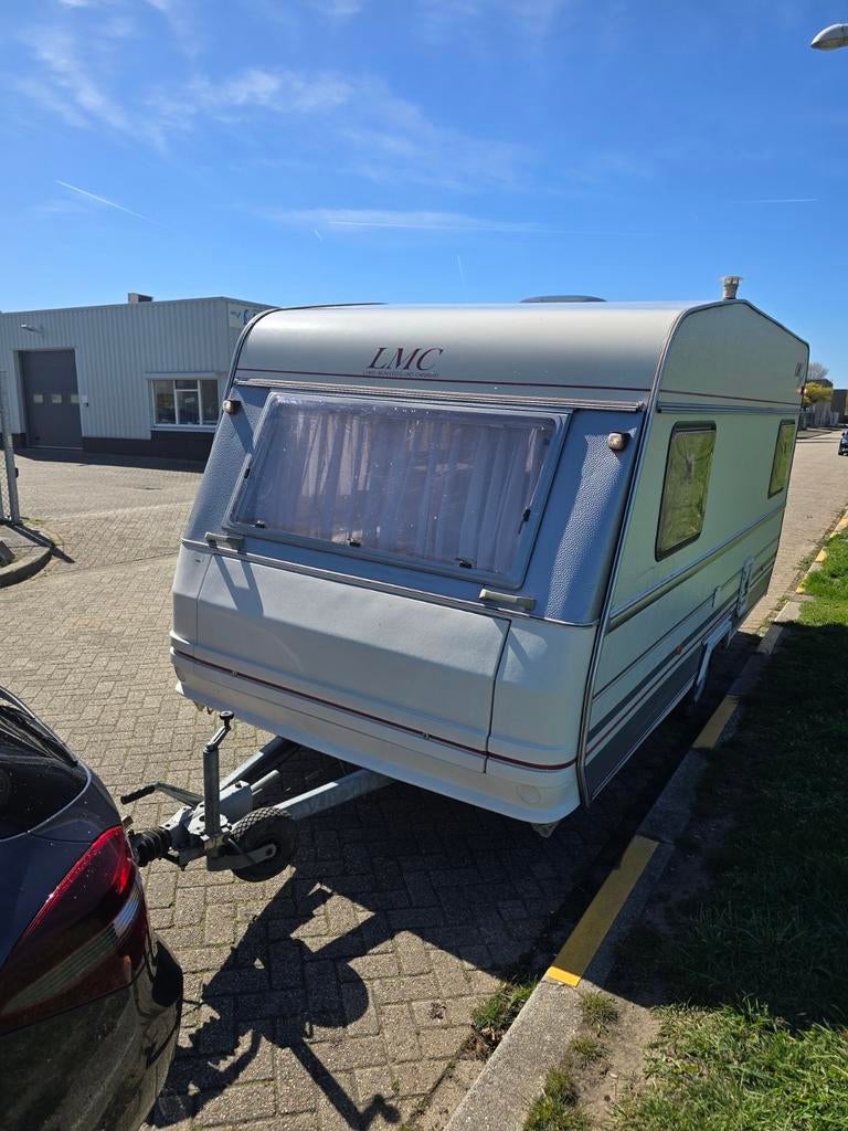 LMC Luxus 450 1994 met mover, voortent en luifel, Particulier, Mover, Tot en met 4