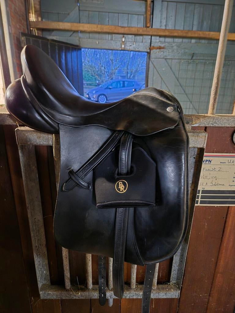 Brandon victoria dressuurzadel 17,5  M, Ophalen, Gebruikt, Dressuur