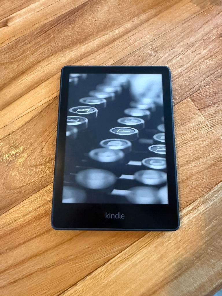 Amazon Kindle Paperwhite (11th Gen) 8GB Ereader (A31), Computers en Software, E-readers, Ophalen of Verzenden, Gebruikt