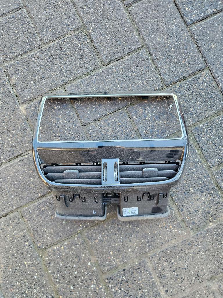 VENTILATIEROOSTER JAGUAR XE, Auto-onderdelen, Interieur en Bekleding, Niet ingevuld, Gebruikt, Niet ingevuld, Ophalen of Verzenden