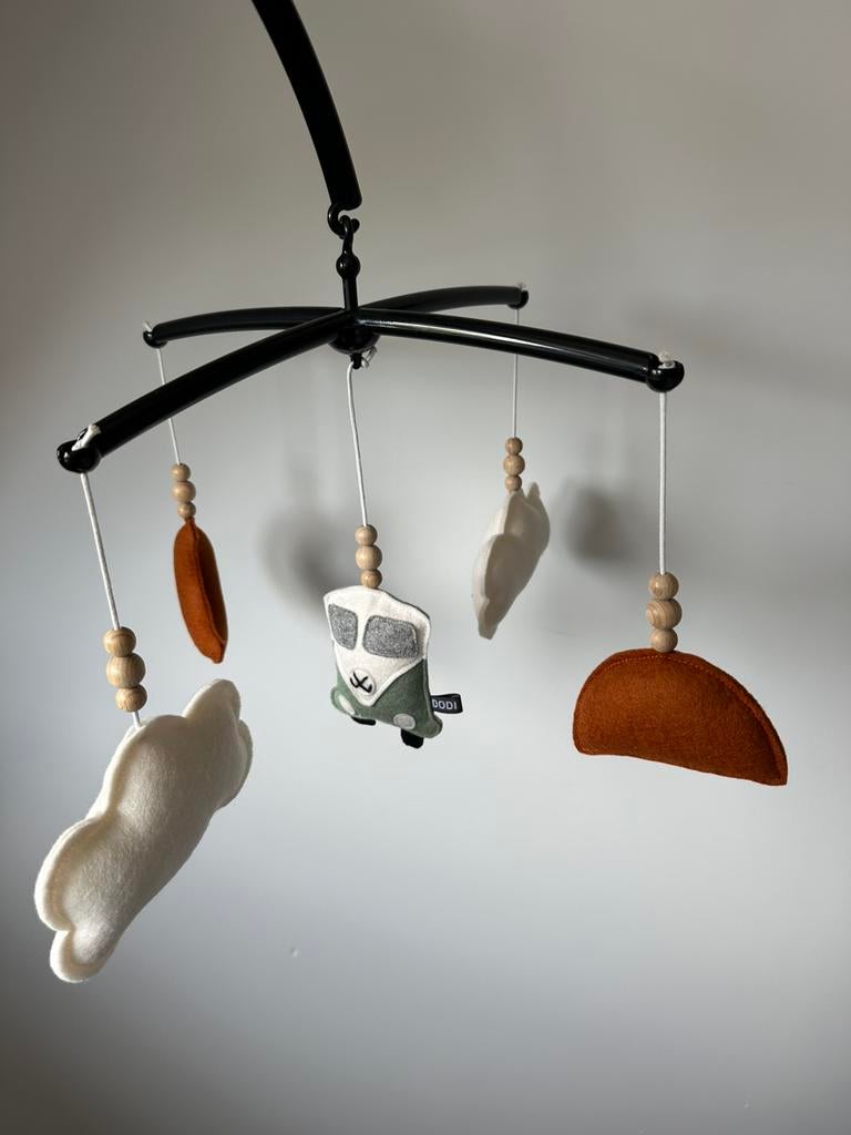 Boxmobiel, zwart met muziek en vilten figuren, Ophalen of Verzenden, Zo goed als nieuw, Overige typen