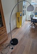 Booglamp op voet, Huis en Inrichting, Lampen | Vloerlampen, Ophalen of Verzenden, Zo goed als nieuw, 150 tot 200 cm