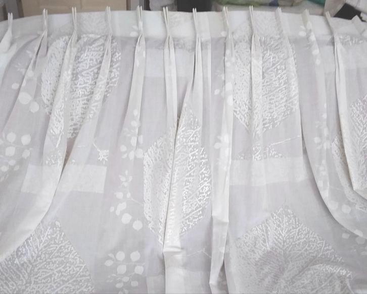 1 Witte vitrage van 252 cm hoog en 140 cm breed, Huis en Inrichting, Stoffering | Gordijnen en Lamellen, Zo goed als nieuw, 200 cm of meer