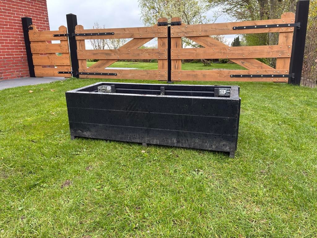 Zwarte kunststof plantenbak, Ophalen, Kunststof, Gebruikt, 60 tot 100 cm