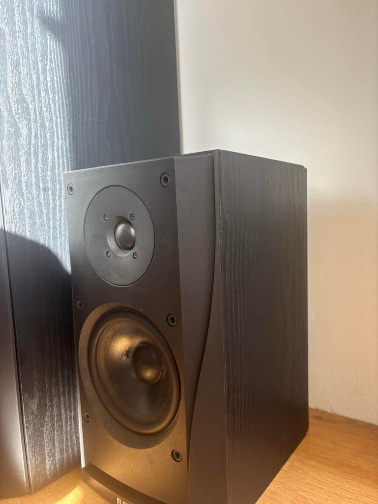 Bowers & Wilkens B&W DM302 boekenplank speakers, Gebruikt, Ophalen of Verzenden, 60 tot 120 watt, Bowers & Wilkins (B&W)