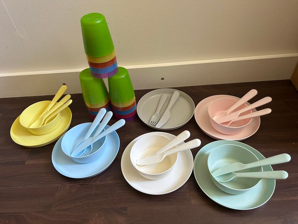 Ikea Kalas servies set: bekers, borden, kommen en bestek, Ophalen of Verzenden, Zo goed als nieuw, Overige typen