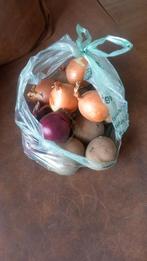 Gratis aardappelen en uien, Ophalen