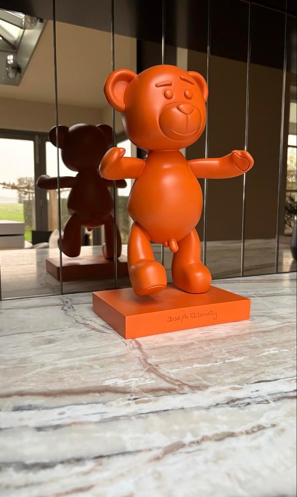 Joseph Klibansky Bare Hug Hermes Oranje Limited Edition, Antiek en Kunst, Ophalen, Kunststof, Zoogdier, 20 - 50 cm