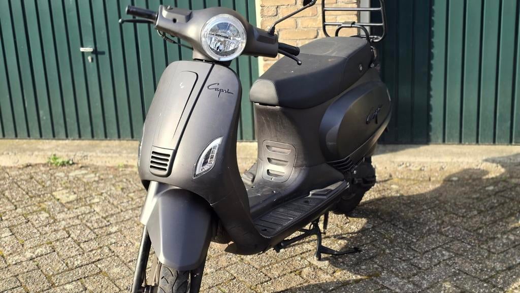 Santini Capri Snor Scooter 2020 Mat Zwart 3200 km, Ophalen of Verzenden, Gebruikt, Benzine, Overige merken