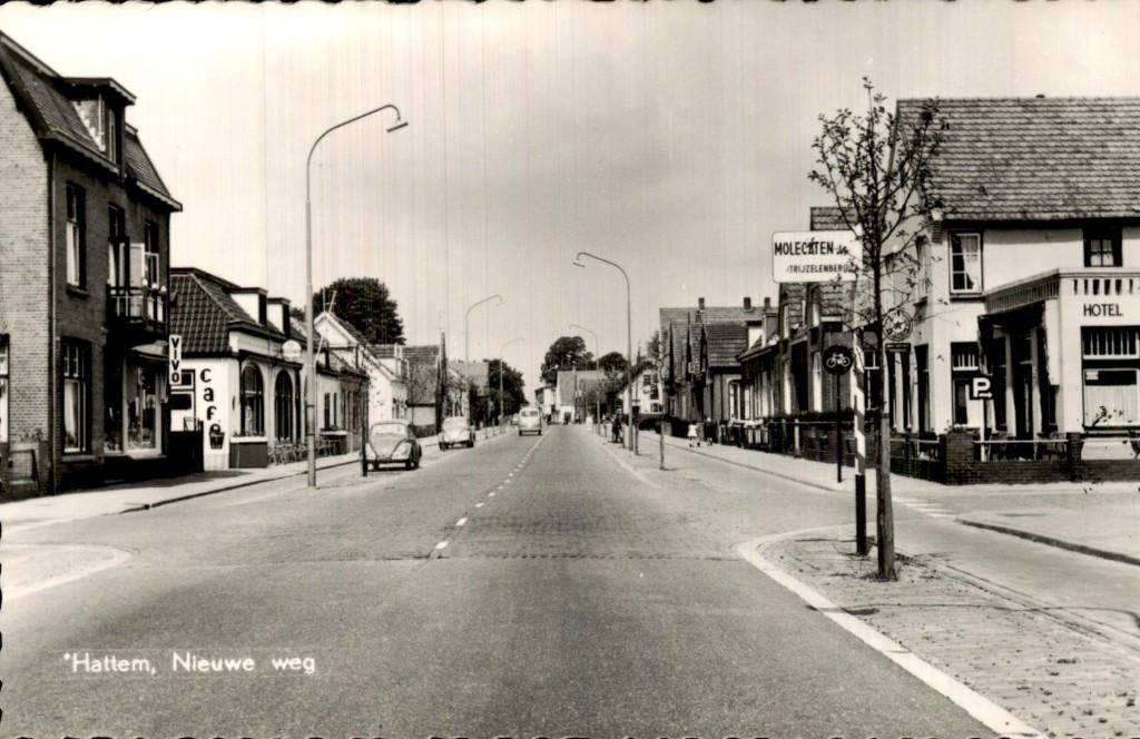 Hattem - Nieuwe weg - straat, Ophalen of Verzenden, 1940 tot 1960, Ongelopen, Gelderland