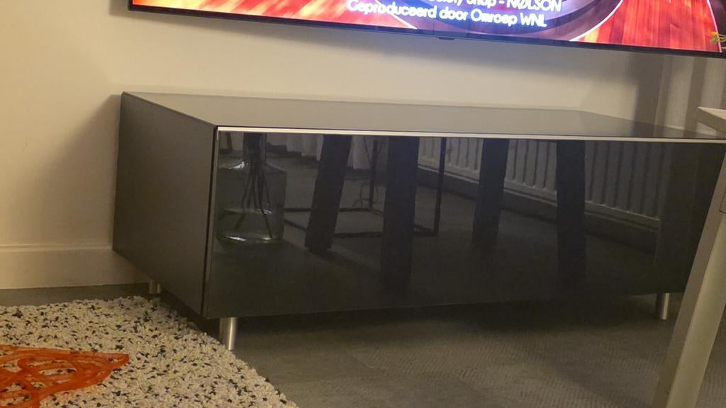 Hoogglans tv meubel als nieuw Just-Racks, Huis en Inrichting, Kasten | Televisiemeubels, Ophalen, Zo goed als nieuw, 25 tot 50 cm