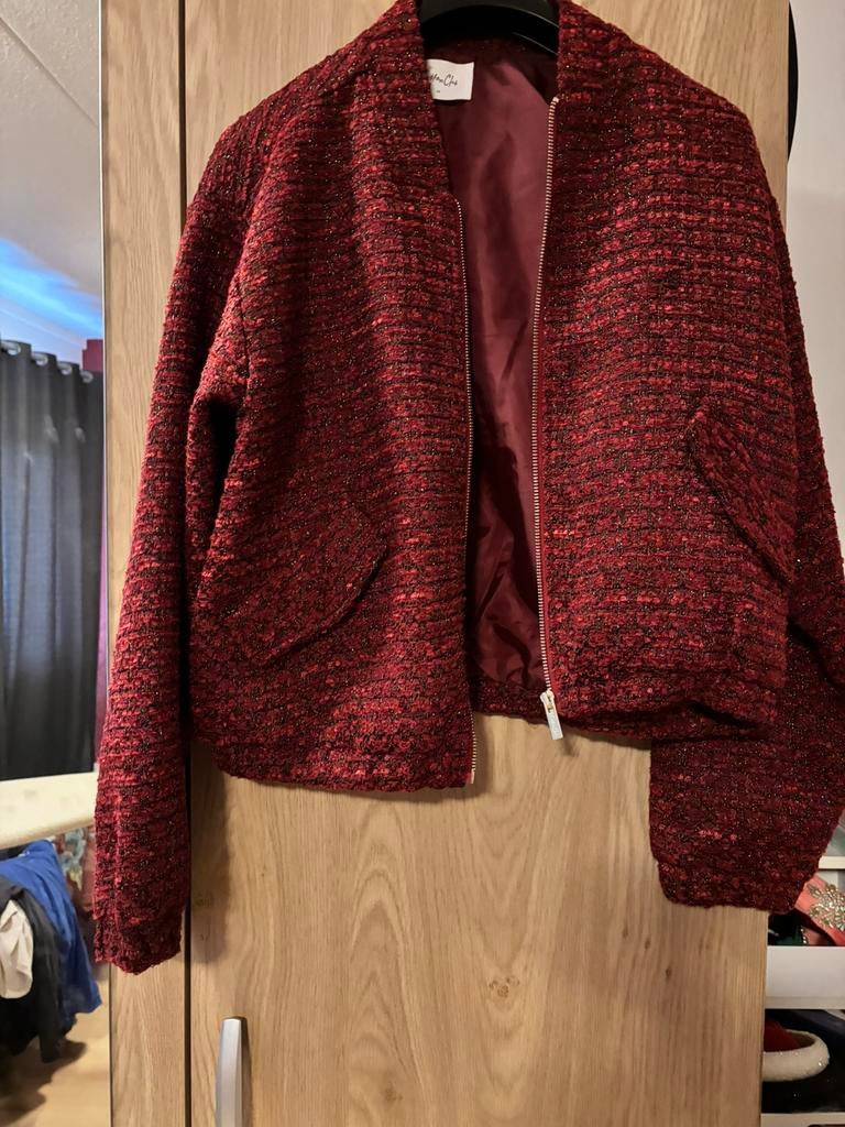 Mooi bomberjackje van Cotton club maat xs met glitter !, Kleding | Dames, Jasjes, Kostuums en Pakken, Ophalen of Verzenden, Zo goed als nieuw