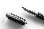 Montblanc Starwalker Grey Rubber Vulpen (M), Ophalen of Verzenden, Zo goed als nieuw, Vulpen, Mont Blanc