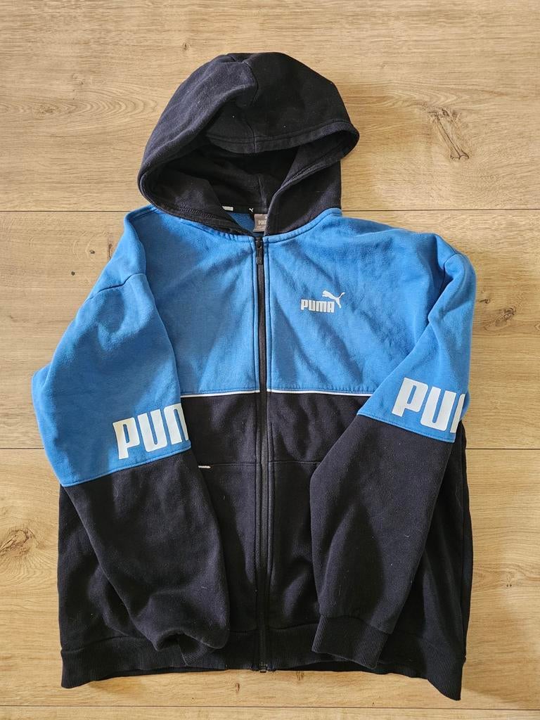 Puma vest blauw zwart maat 164 jongen, Ophalen, Zo goed als nieuw, Jongen, Trui of Vest