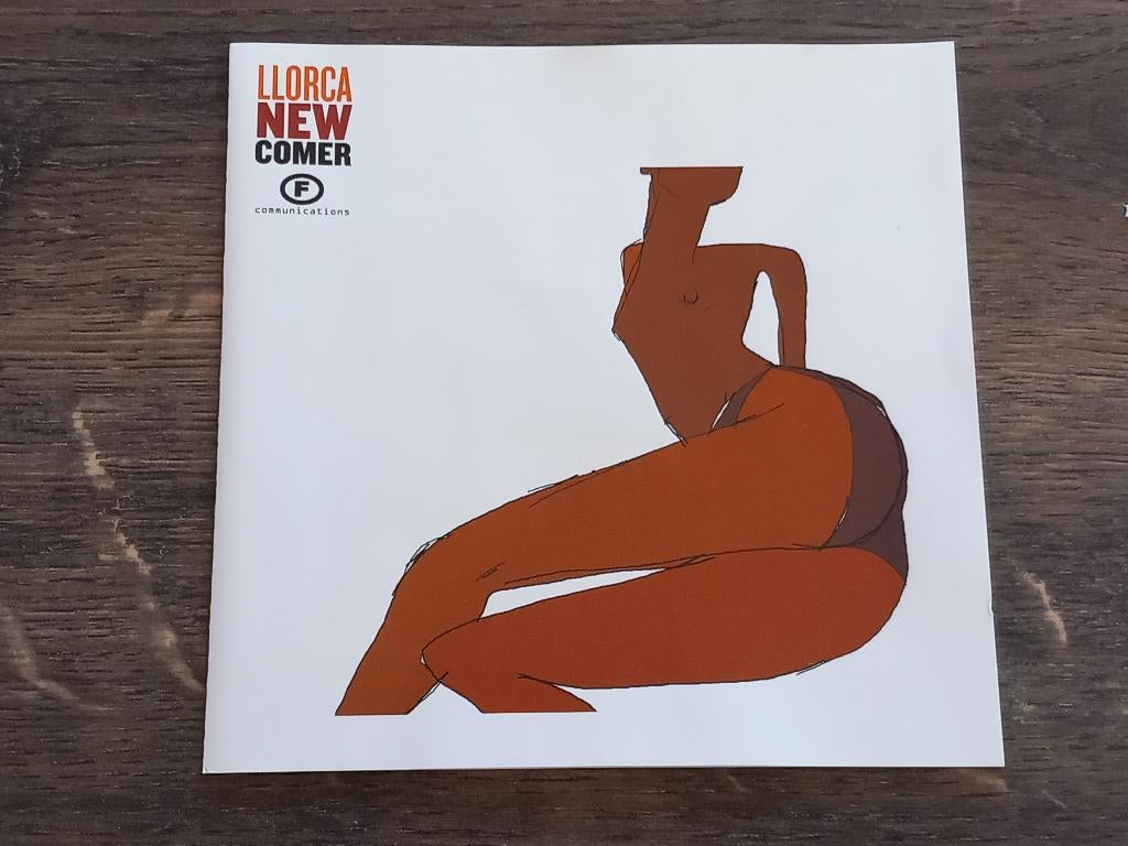 CD Llorca - Newcomer (2001)  **VERZ/OPH**, Ophalen, Zo goed als nieuw, Overige genres