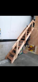 Stevige houten trap te koop, Ophalen, 2 tot 4 meter