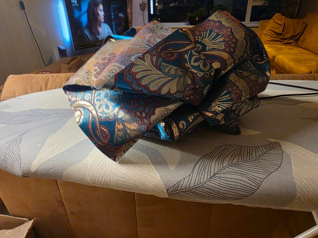 Prachtige headwrap  uit Ghana, Kleding | Dames, Hoeden en Petten, Ophalen of Verzenden, Zo goed als nieuw, One size fits all