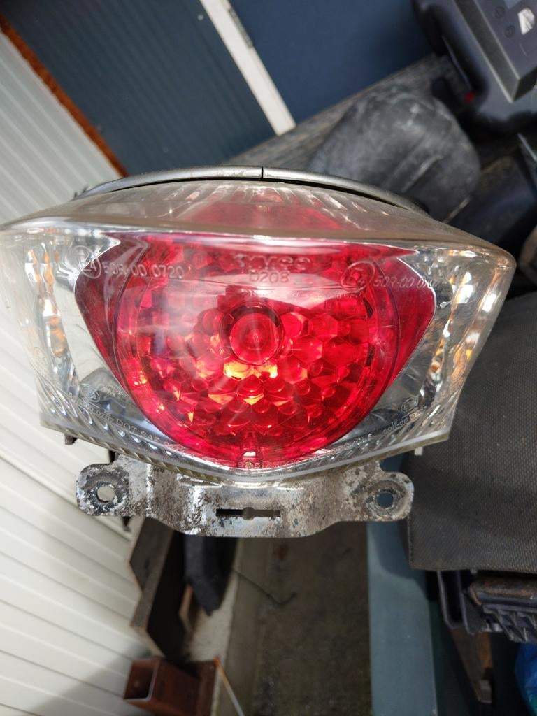 Achterlicht Kymco People S 2011, Ophalen of Verzenden, Gebruikt, Overige typen, Kymco