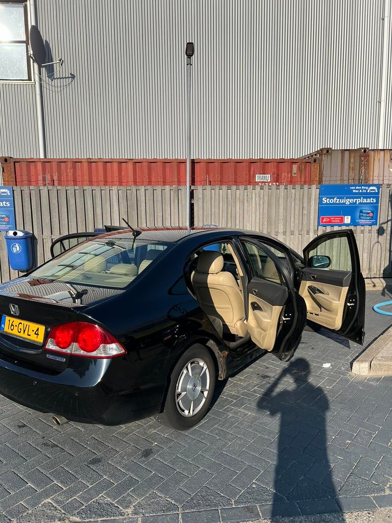 Honda Civic 1.3 Hybrid 2008 (Nieuwe APK, Leder, Carplay), Auto's, Honda, Beige, Zwart, 22 km/l, Sedan