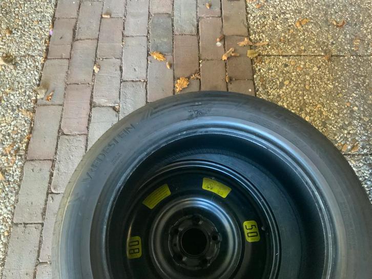 Zomerbanden Vredestein Ultrac 205/55/17, Auto-onderdelen, Banden en Velgen, Banden en Velgen, Zomerbanden, 17 inch, 205 mm, Gebruikt