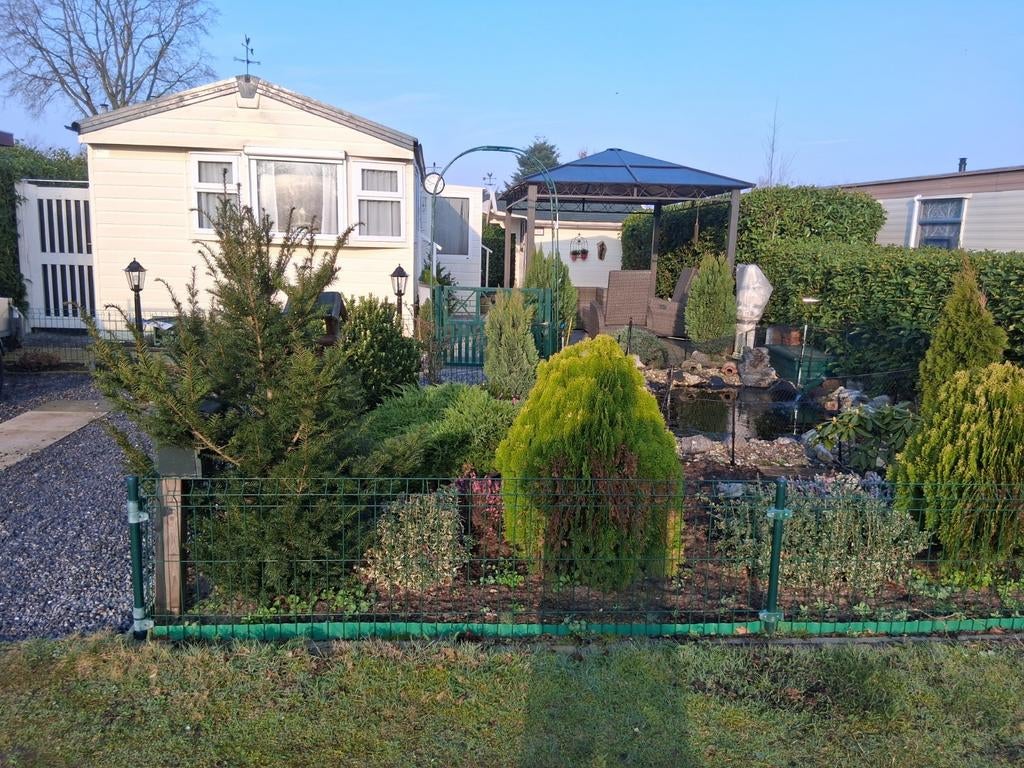 Chalet wintervast met centrale verwarming 2 slaapkamers, Caravans en Kamperen, Stacaravans