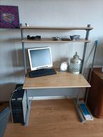 Bureau hout met staal, Huis en Inrichting, Bureaus, Zo goed als nieuw, Ophalen, Bureau