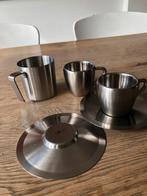 Rvs espressokopjes en melkkannetje van designmerk Zack, Huis en Inrichting, Ophalen of Verzenden, Zo goed als nieuw, Rvs