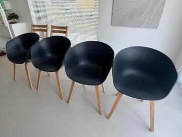 HAY About a chair • AAC 22 zwarte stoelen • dining chairs beschikbaar voor biedingen