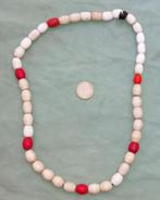 Afrikaanse ketting met oude witte en rode trade beads, Sieraden, Tassen en Uiterlijk, Antieke sieraden, Overige materialen, Ketting