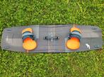 F-one Trax, Watersport en Boten, Kitesurfen, Twintip, Ophalen of Verzenden, Zo goed als nieuw